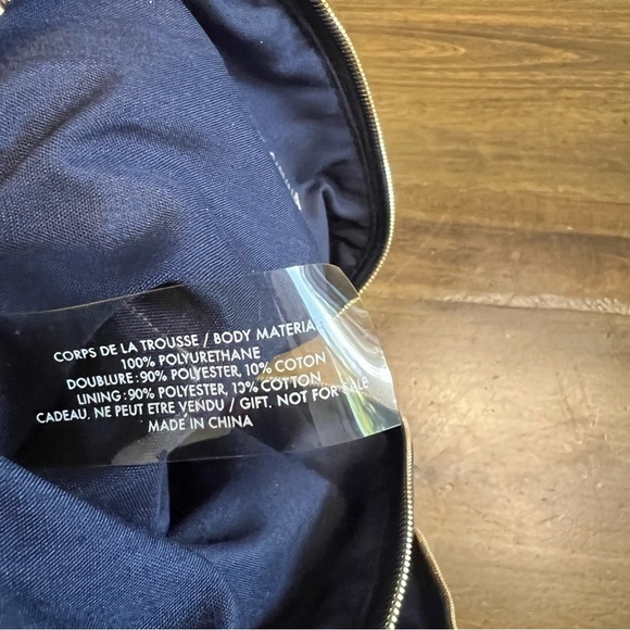 Dolce & Gabbana Cosmetics Blue Bag - Picture 8 of 11